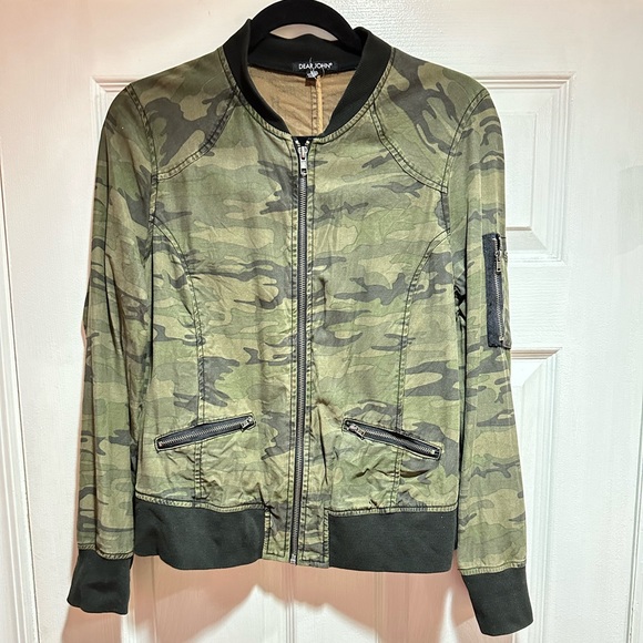 Dear John jacket - Picture 1 of 2